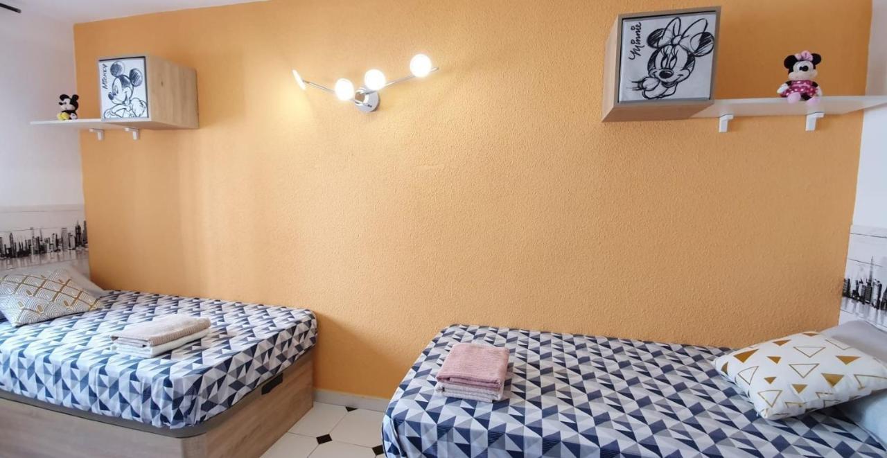 Encantadora Vivienda En El Paseo Maritimo De Salou Bagian luar foto