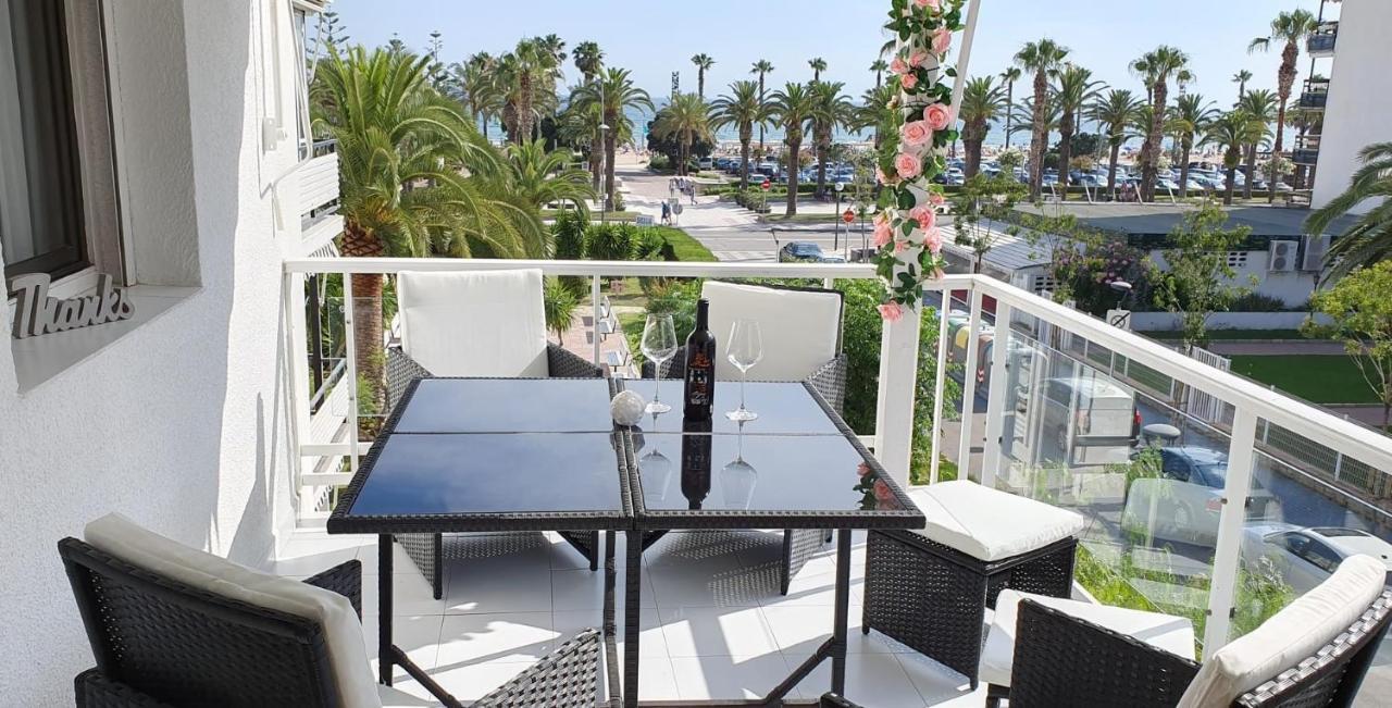 Encantadora Vivienda En El Paseo Maritimo De Salou Bagian luar foto