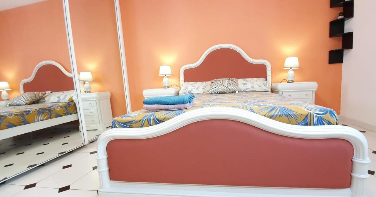 Encantadora Vivienda En El Paseo Maritimo De Salou Bagian luar foto