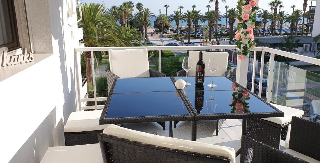 Encantadora Vivienda En El Paseo Maritimo De Salou Bagian luar foto