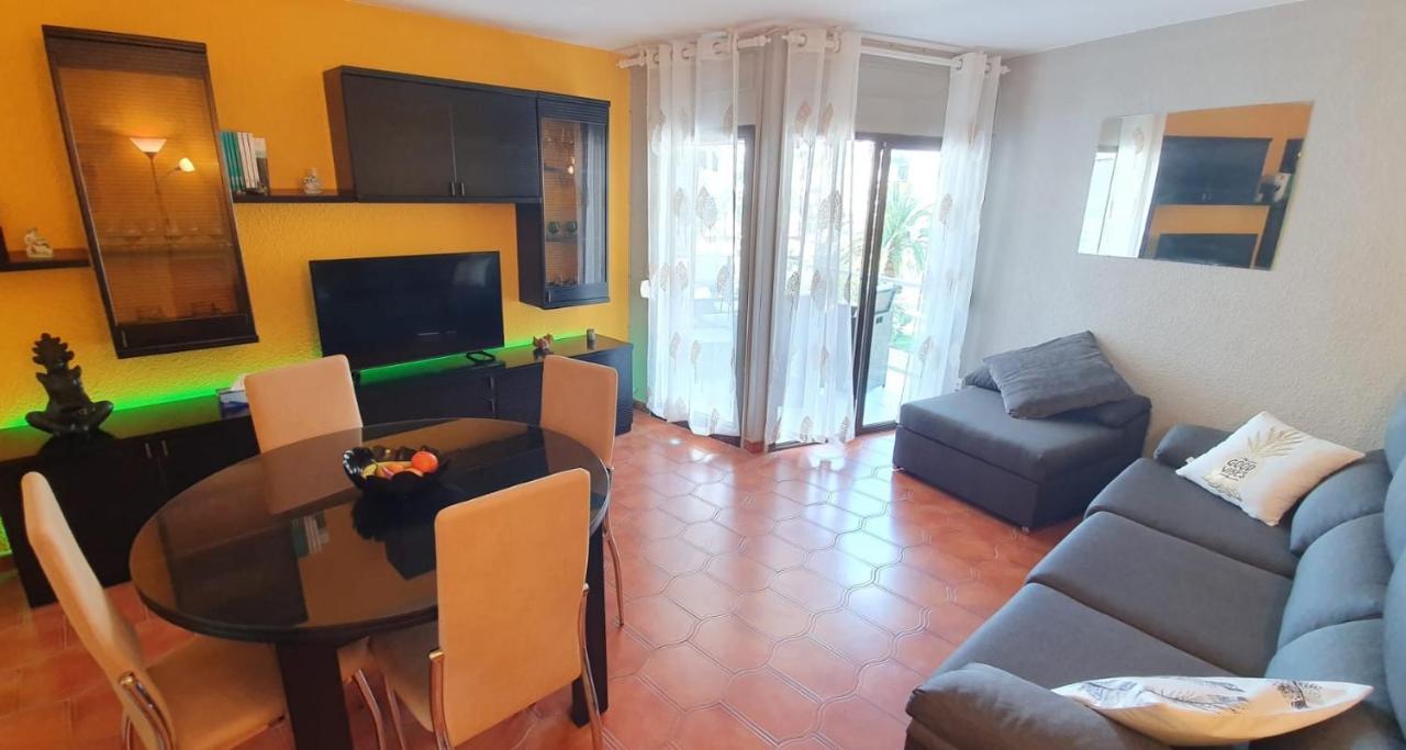 Encantadora Vivienda En El Paseo Maritimo De Salou Bagian luar foto